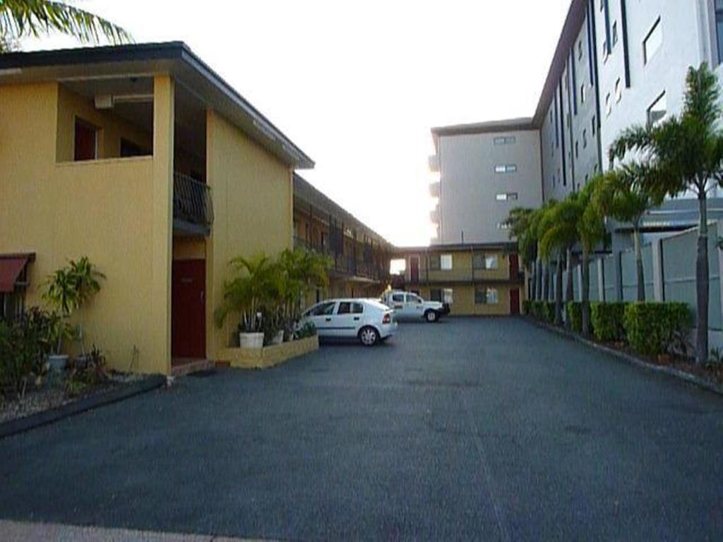 מקיי International Lodge Motel מראה חיצוני תמונה
